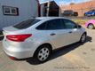 2017 Ford Focus S Sedan - 22949865 - 3