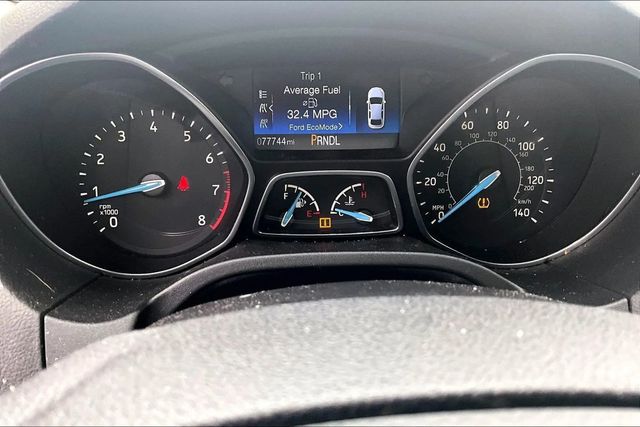 2017 Ford Focus S Sedan - 22986174 - 2