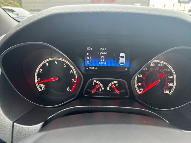 2017 Ford Focus ST Hatch - 22949336 - 14