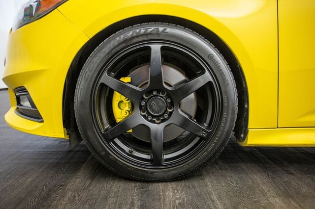 2017 Ford Focus ST Hatch - 22974400 - 43