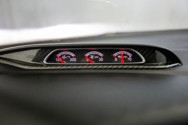 2017 Ford Focus ST Hatch - 22974400 - 53