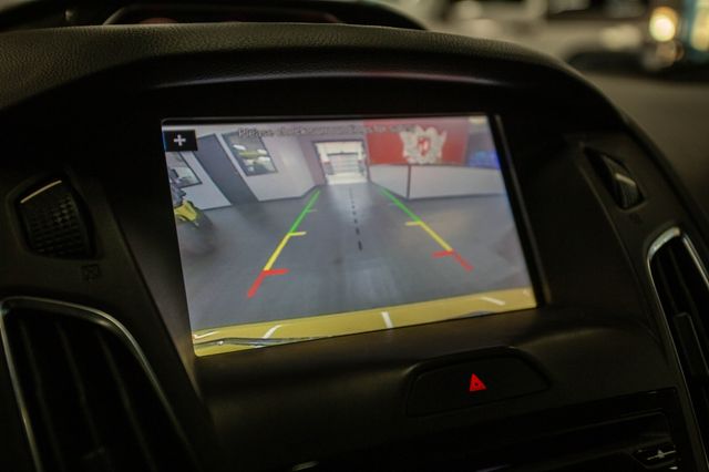 2017 Ford Focus ST Hatch - 22974400 - 7