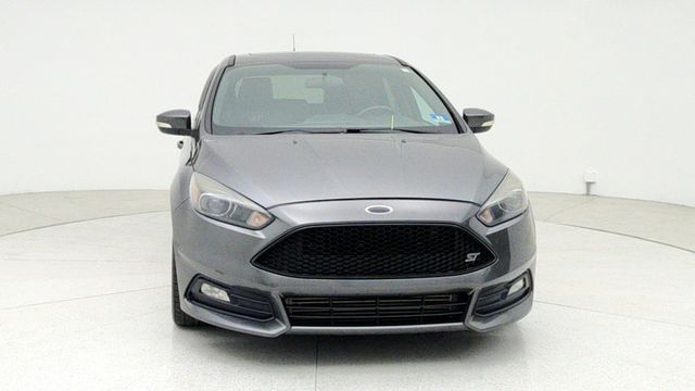 2017 Ford Focus ST Hatch - 22942627 - 1