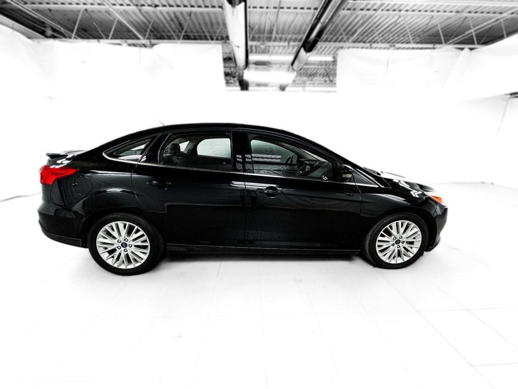 2017 Ford Focus TITANIUM - 22857041 - 6