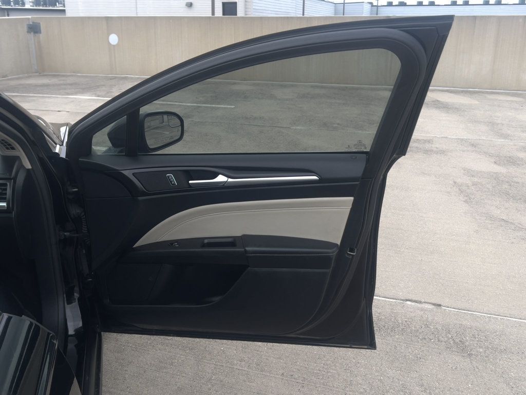 2017 Ford Fusion 2017 Ford Fusion Titanium FWD - 22912699 - 10