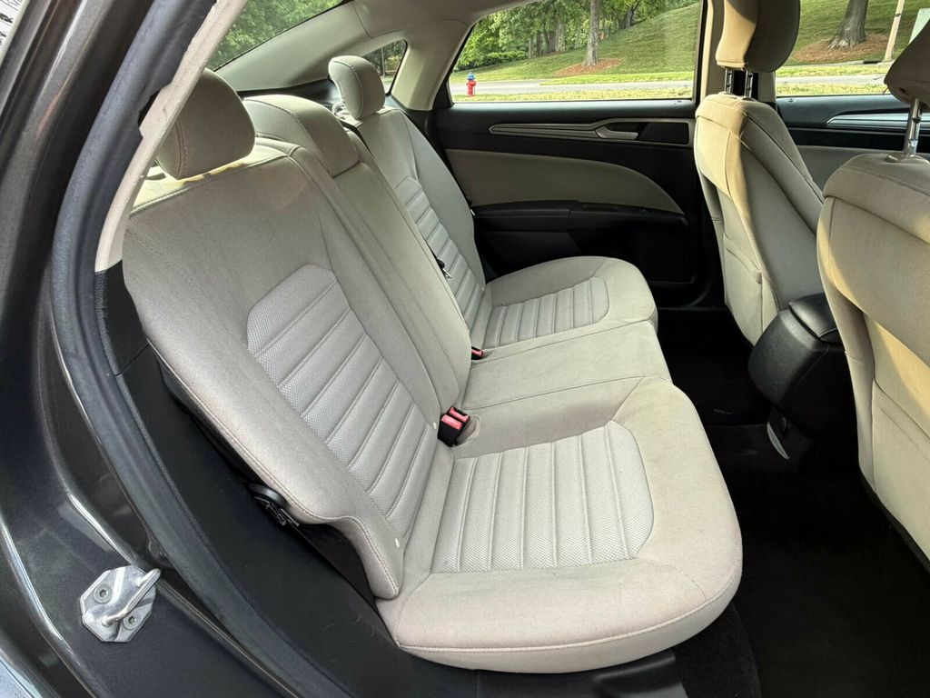 2017 Ford Fusion Fusion S FWD, Magnetic Metallic Exterior, Bluetooth Audio - 23028188 - 19