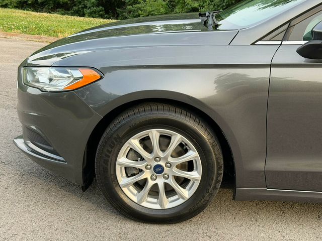 2017 Ford Fusion Fusion S FWD, Magnetic Metallic Exterior, Bluetooth Audio - 23028188 - 2