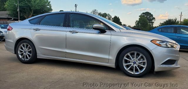 2017 Ford Fusion Hybrid SE - 22917449 - 9