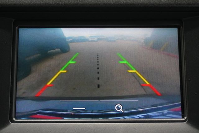 2017 Ford Fusion Hybrid SE FWD - 22978492 - 16