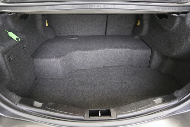 2017 Ford Fusion Hybrid SE FWD - 22978492 - 22