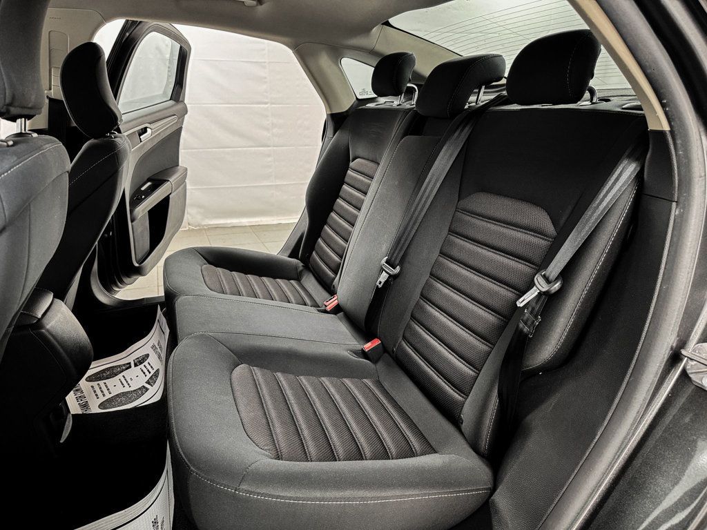 2017 Ford Fusion S - 23051256 - 8