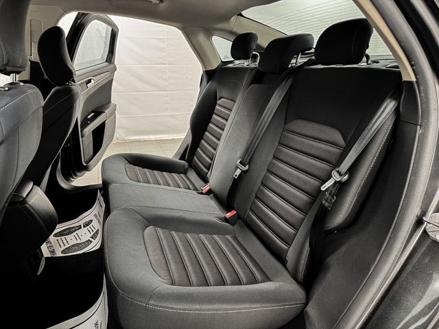 2017 Ford Fusion S - 23051256 - 8
