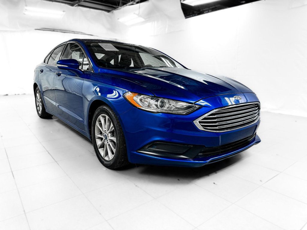 2017 Ford Fusion SE - 22935638 - 7