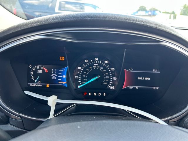 2017 Ford Fusion SE AWD - 23045864 - 9