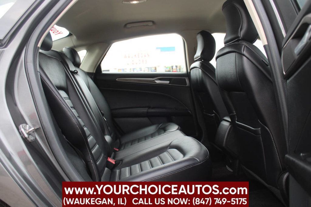 2017 Ford Fusion SE AWD - 22903958 - 12