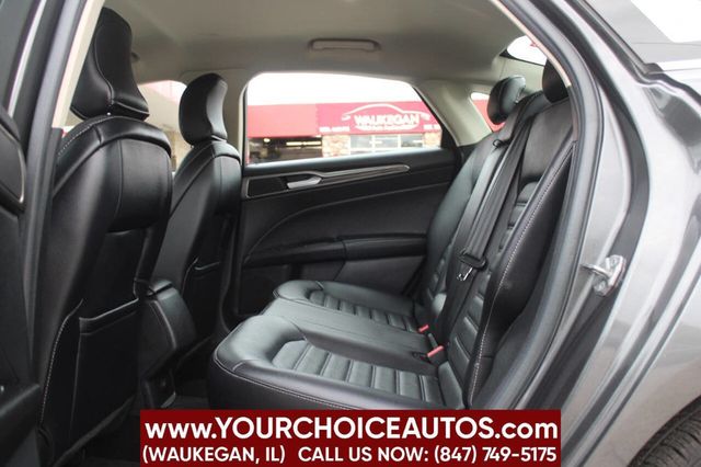 2017 Ford Fusion SE AWD - 22903958 - 13