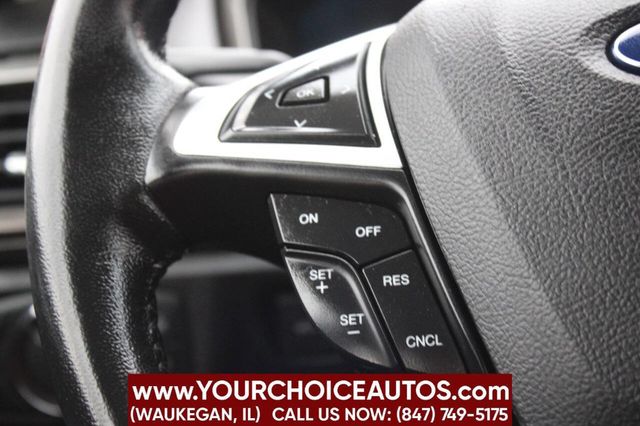 2017 Ford Fusion SE AWD - 22903958 - 26