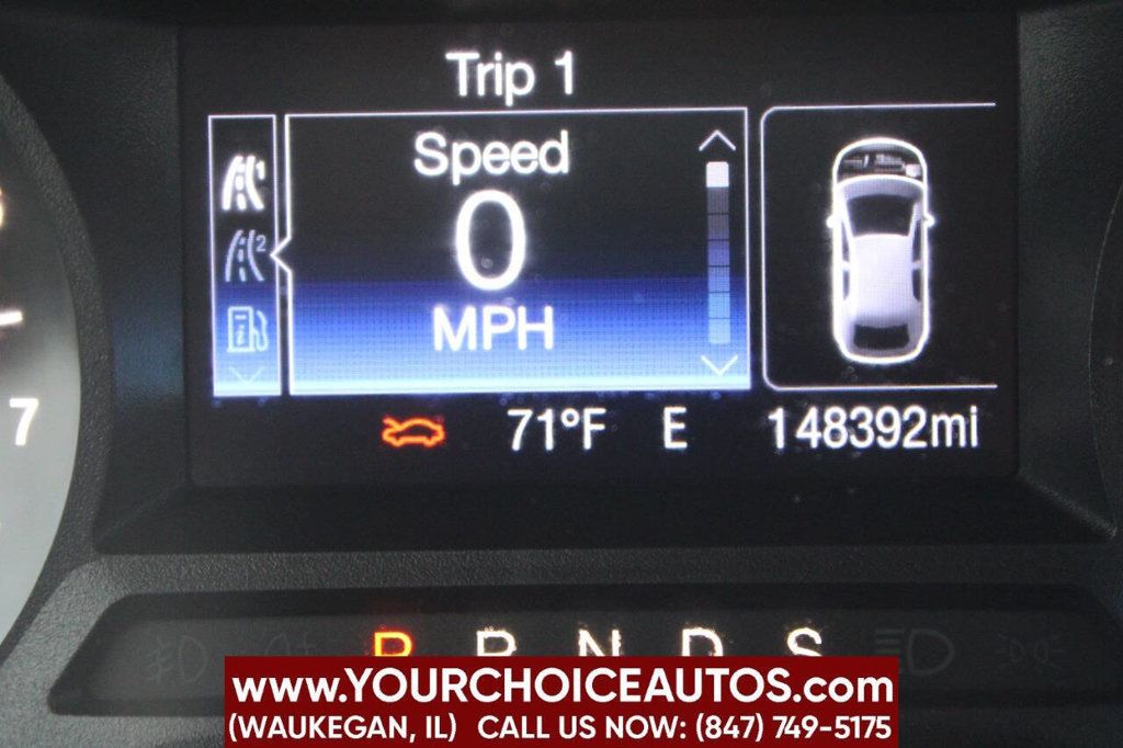 2017 Ford Fusion SE AWD - 22903958 - 28