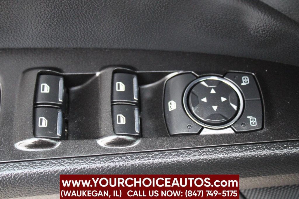 2017 Ford Fusion SE AWD - 22903958 - 31