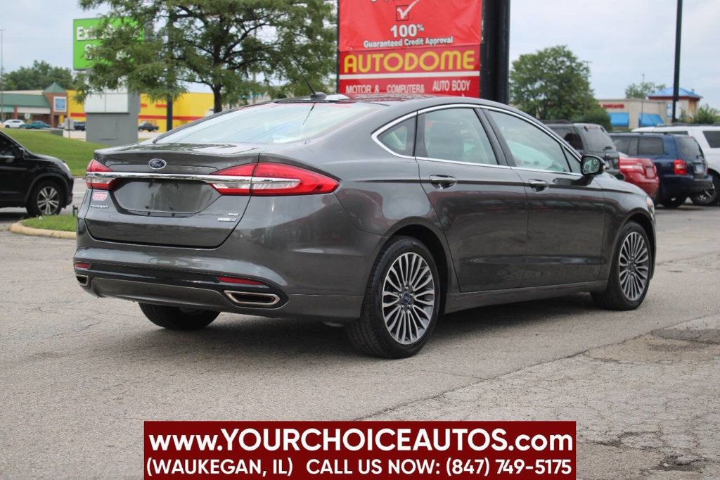 2017 Ford Fusion SE AWD - 22903958 - 4