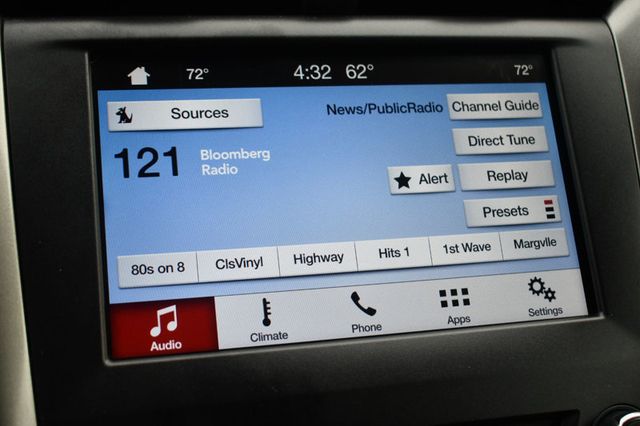 2017 Ford Fusion SE FWD - 22783572 - 30