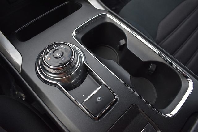 2017 Ford Fusion SE FWD - 22948645 - 11