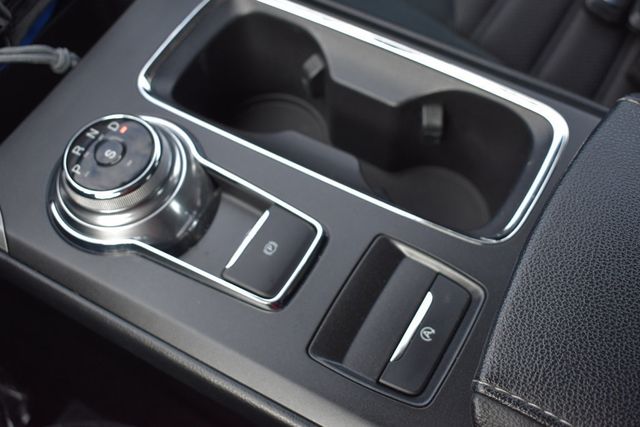 2017 Ford Fusion SE FWD - 22948645 - 22