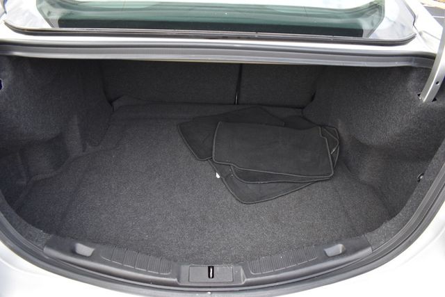 2017 Ford Fusion SE FWD - 22948645 - 41