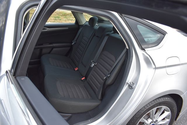 2017 Ford Fusion SE FWD - 22948645 - 5