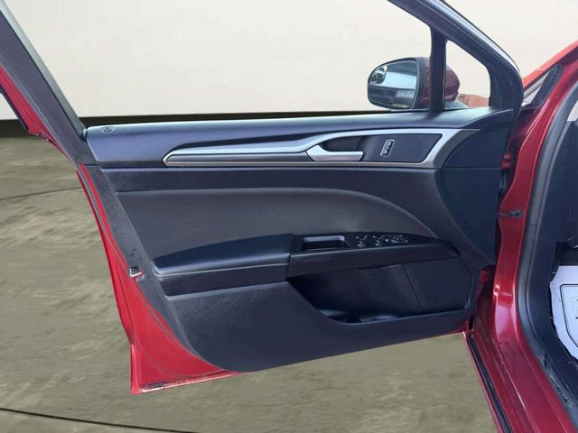 2017 Ford Fusion SE FWD - 23010691 - 10