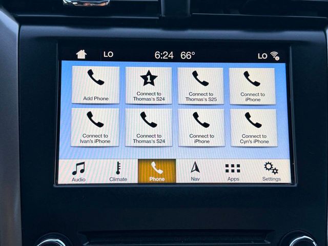 2017 Ford Fusion SE FWD - 23010691 - 38