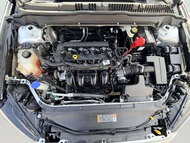 2017 Ford Fusion SE FWD - 23037730 - 11