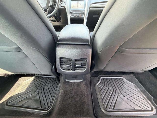 2017 Ford Fusion SE FWD - 23037730 - 25