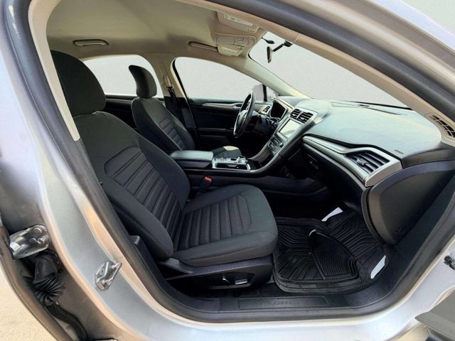 2017 Ford Fusion SE FWD - 23037730 - 27