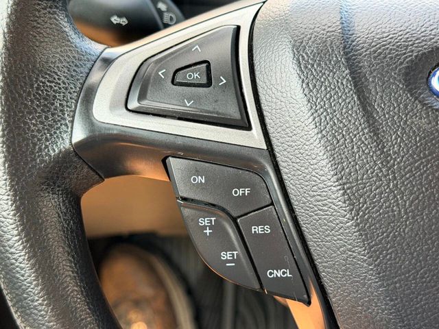 2017 Ford Fusion SE FWD - 23037730 - 30
