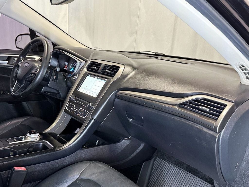 2017 Ford Fusion SE FWD - 23078935 - 23