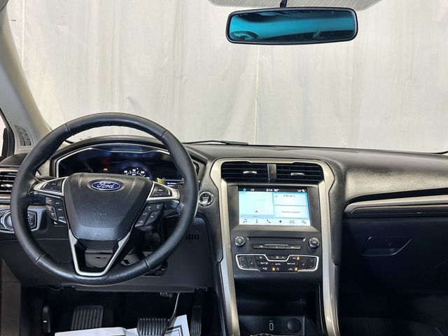 2017 Ford Fusion SE FWD - 23078935 - 33