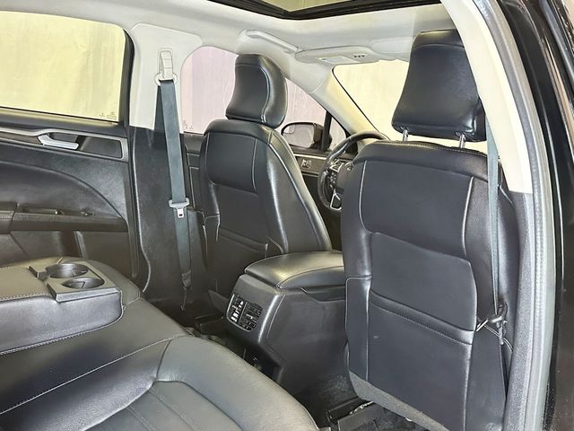 2017 Ford Fusion SE FWD - 23078935 - 37
