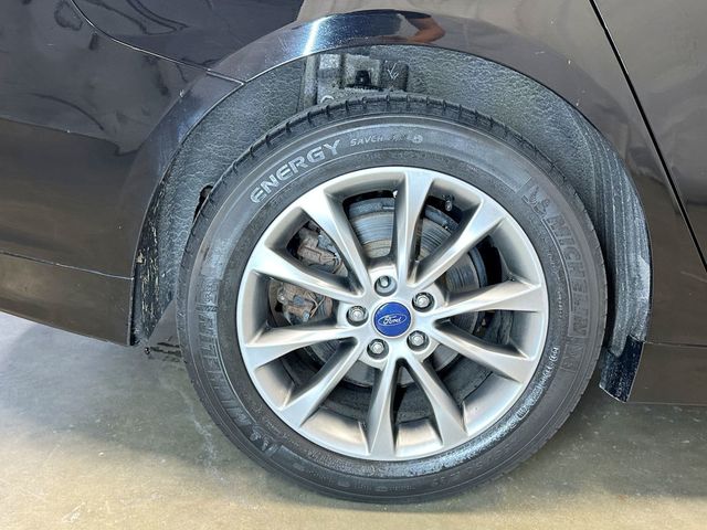 2017 Ford Fusion SE FWD - 23078935 - 42