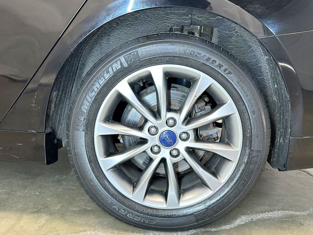 2017 Ford Fusion SE FWD - 23078935 - 43
