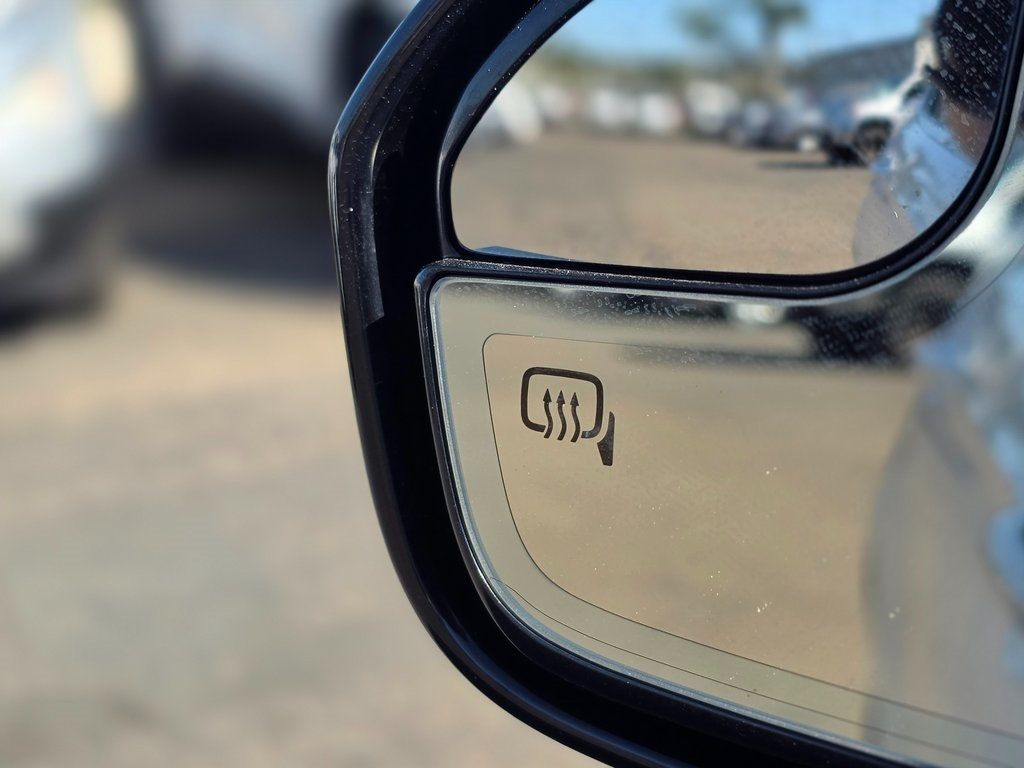 2017 Ford Fusion SE FWD - 22979185 - 20