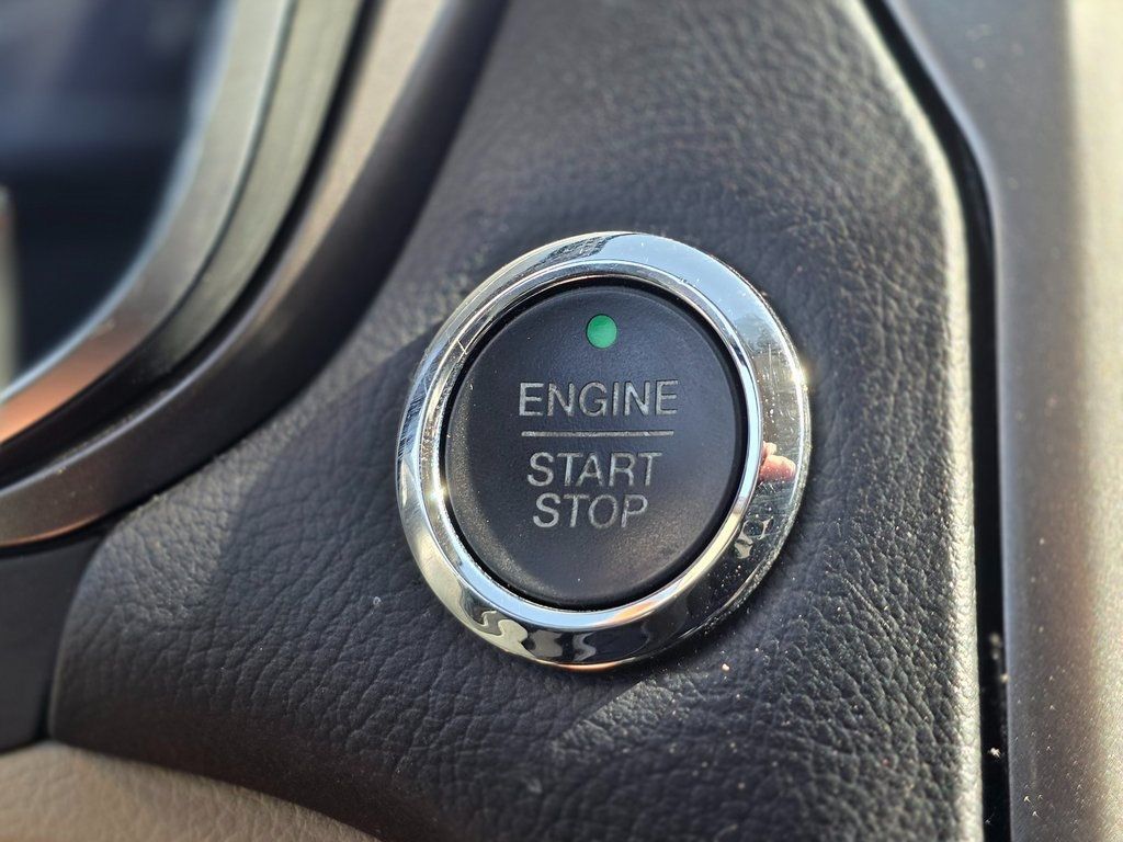 2017 Ford Fusion SE FWD - 22979185 - 34