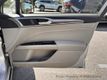 2017 Ford Fusion SE FWD - 22578942 - 22