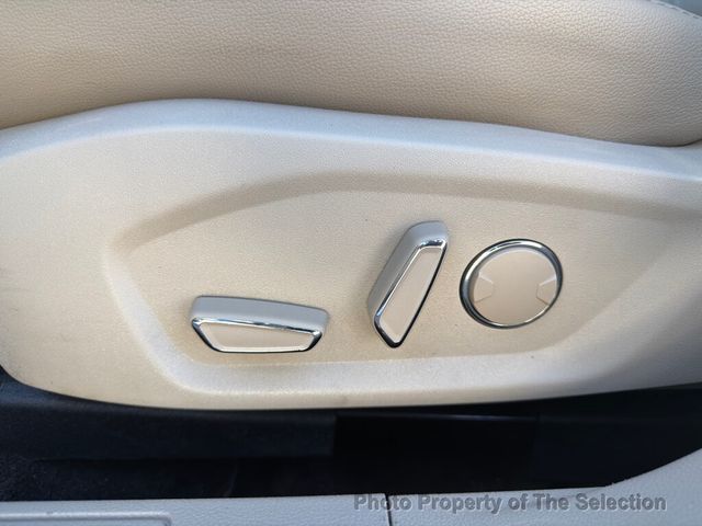 2017 Ford Fusion SE FWD W/LUXURY, NAVIGATION & TECH PACKAGES - 22941456 - 21