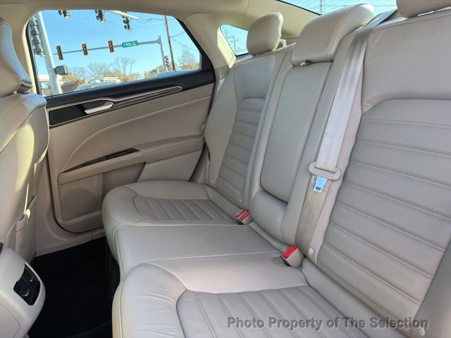 2017 Ford Fusion SE FWD W/LUXURY, NAVIGATION & TECH PACKAGES - 22941456 - 39