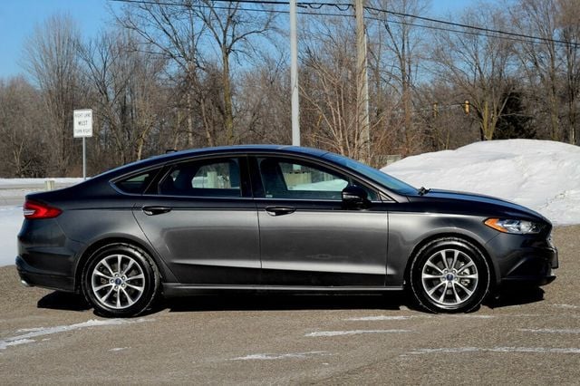 2017 Ford Fusion SE W/HEATED SEATS,REMOTE START NEW TIRES - 22974039 - 1