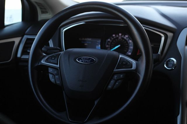 2017 Ford Fusion SE W/HEATED SEATS,REMOTE START NEW TIRES - 22974039 - 26