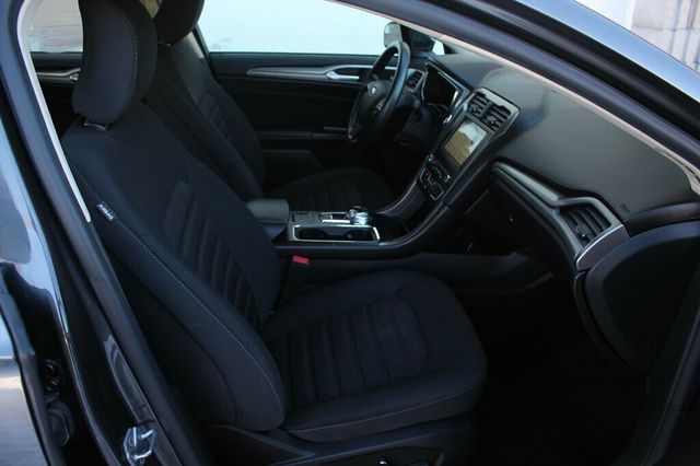 2017 Ford Fusion SE W/HEATED SEATS,REMOTE START NEW TIRES - 22974039 - 6