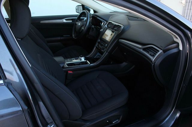 2017 Ford Fusion SE W/HEATED SEATS,REMOTE START NEW TIRES - 22974039 - 7