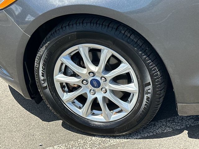 2017 Ford Fusion S FWD - 23051838 - 11